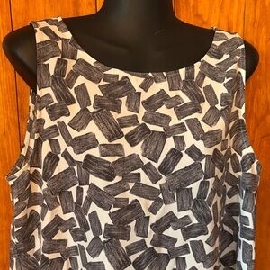 Ann Taylor Black & White Sleeveless Top